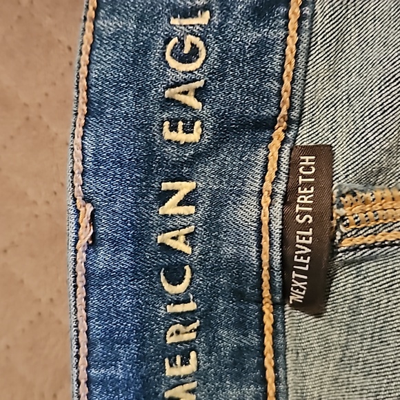 American Eagle Super Hi-Rise Flare Jeans - Picture 4 of 8